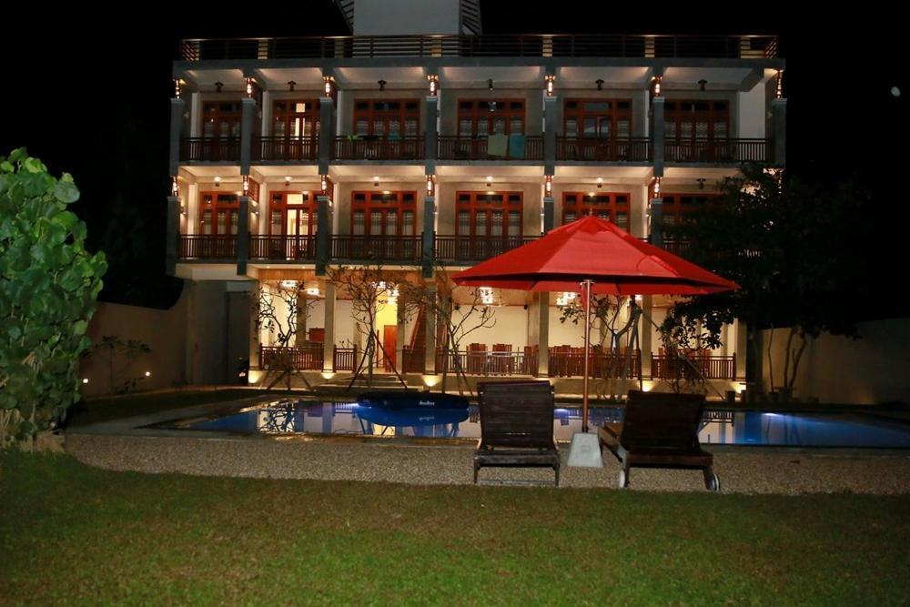 Hotel Samaraana Ahangama Esterno foto