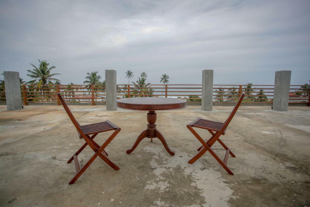 Hotel Samaraana Ahangama Esterno foto